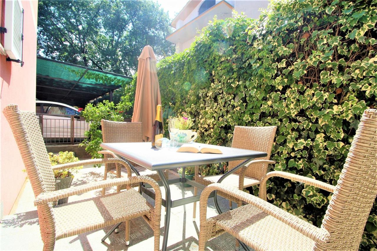 Apartment Amela Пореч Экстерьер фото