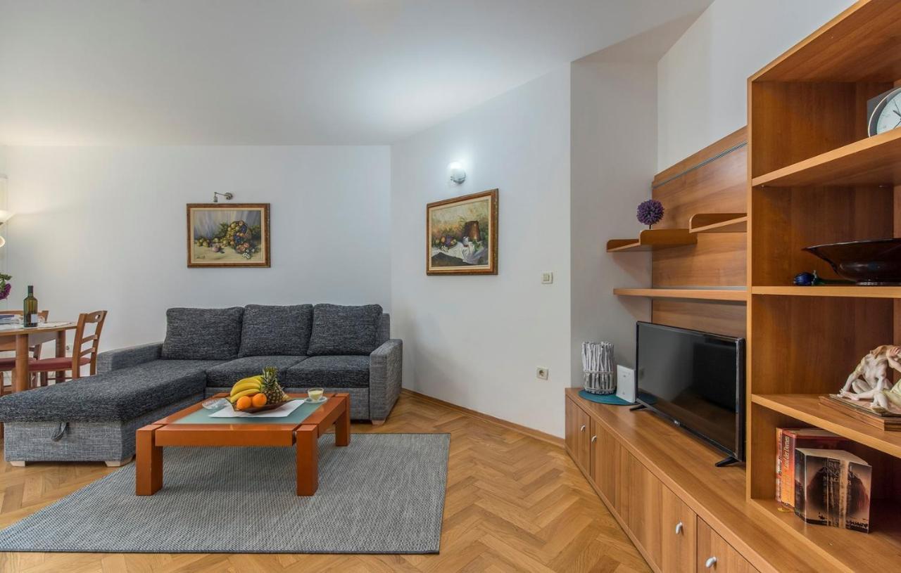 Apartment Amela Пореч Экстерьер фото